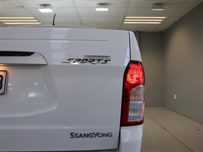 2015 Ssangyong Actyon - Thumbnail
