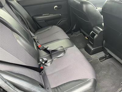 2005 Nissan Tiida - Thumbnail