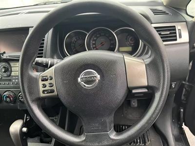 2005 Nissan Tiida - Thumbnail