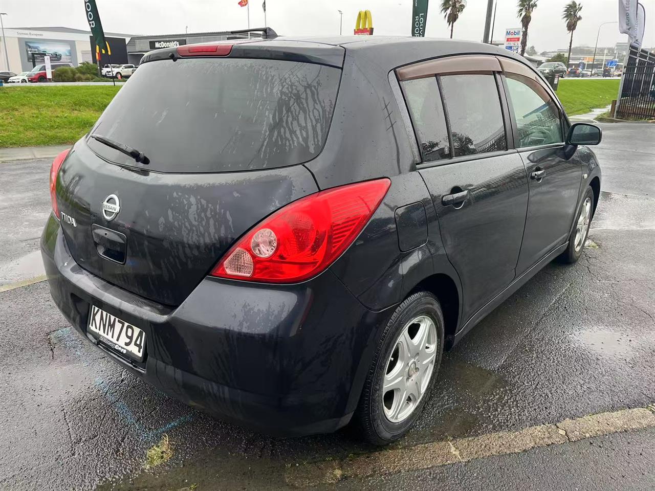 2005 Nissan Tiida