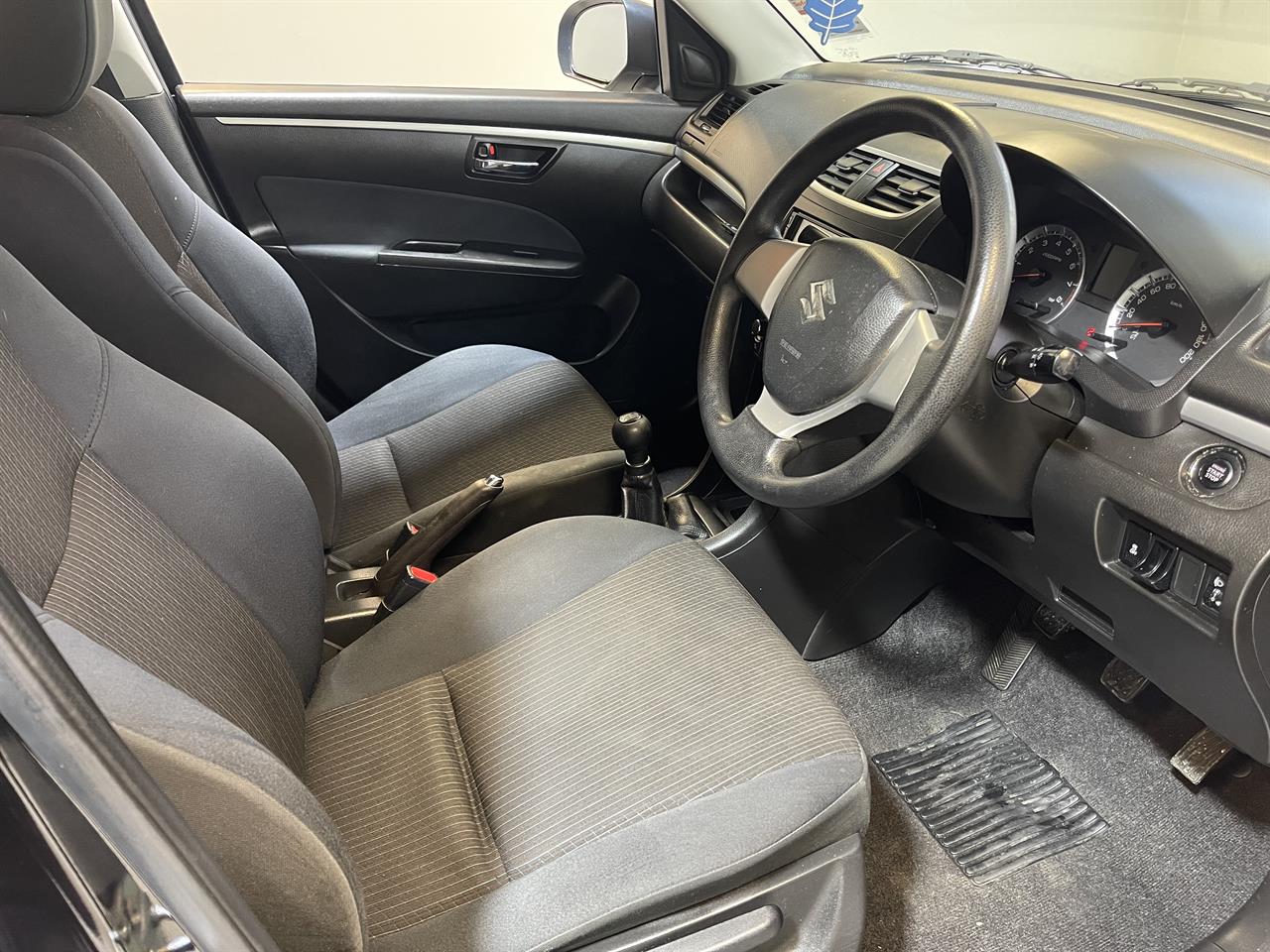 2013 Suzuki Swift