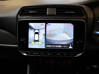 2021 Nissan Leaf - Thumbnail