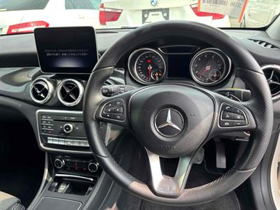 2018 Mercedes-Benz CLA 180 - Thumbnail