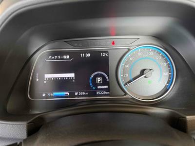 2019 Nissan Leaf - Thumbnail