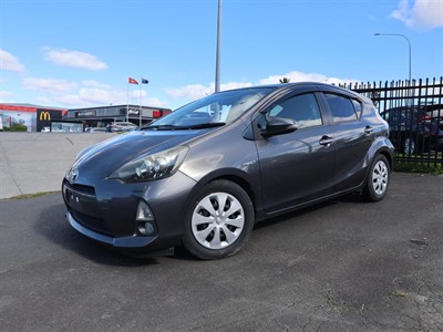 2013 Toyota Aqua
