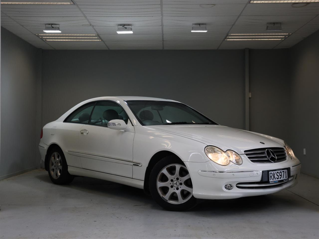2005 Mercedes-Benz CLK 240