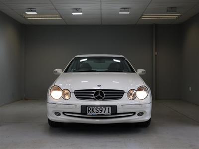 2005 Mercedes-Benz CLK 240 - Thumbnail