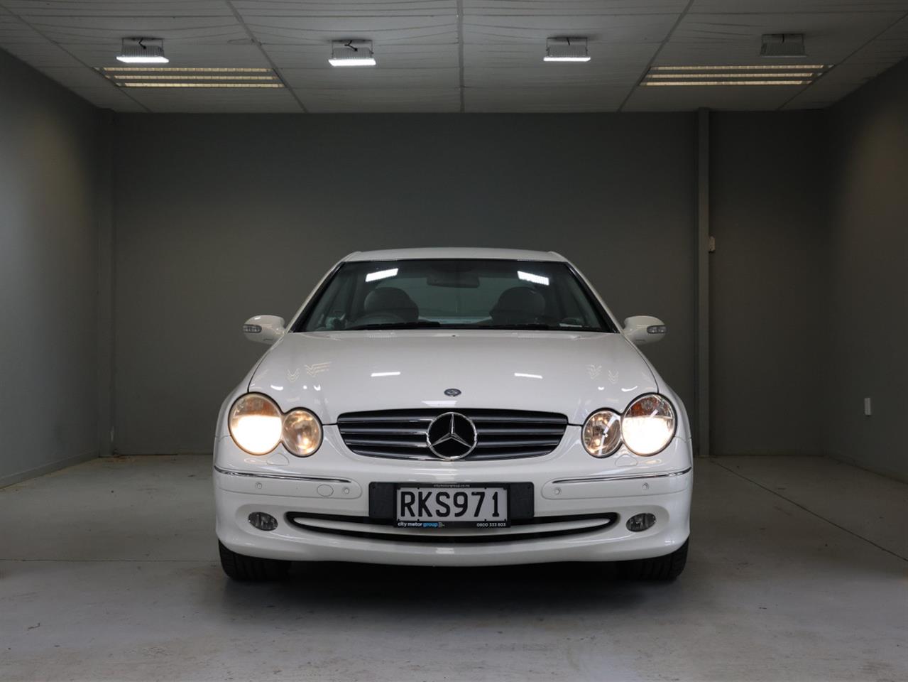 2005 Mercedes-Benz CLK 240
