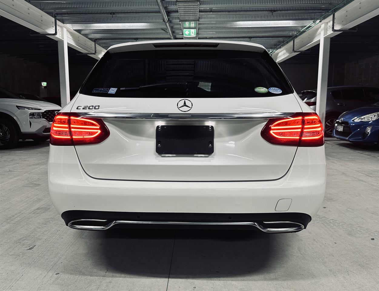 2014 Mercedes-Benz C 200