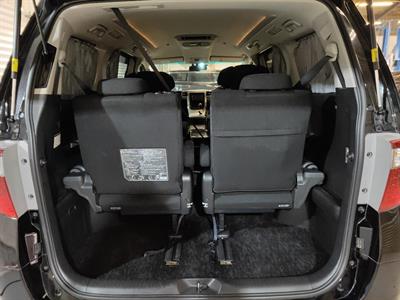 2013 Toyota Alphard - Thumbnail