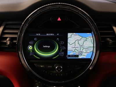 2015 Mini Cooper - Thumbnail