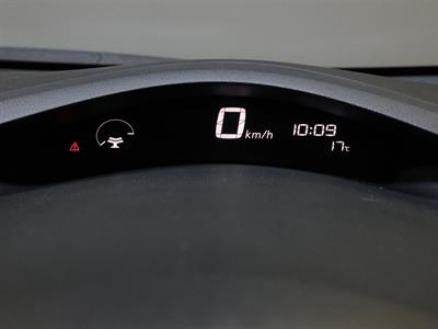 2015 Nissan Leaf - Thumbnail