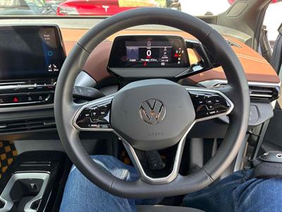 2023 Volkswagen ID.4 - Thumbnail