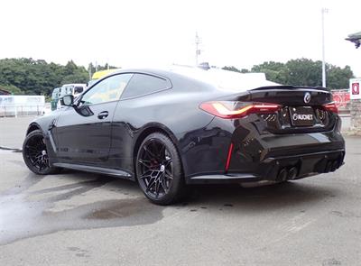 2023 BMW M4 - Thumbnail