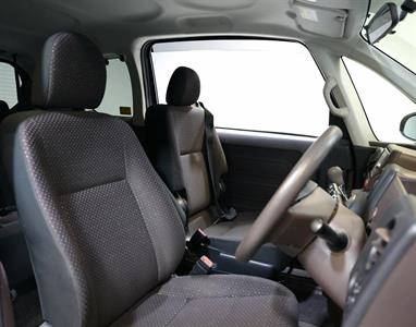 2012 Toyota Spade - Thumbnail