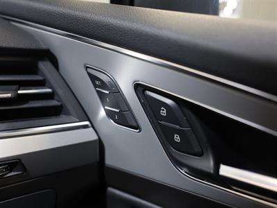 2016 Audi Q7 - Thumbnail