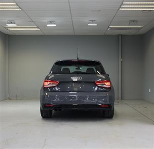 2015 Audi A1 - Thumbnail