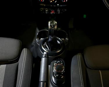2018 Mini Cooper - Thumbnail