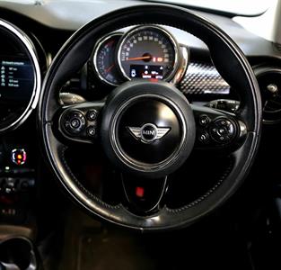 2018 Mini Cooper - Thumbnail