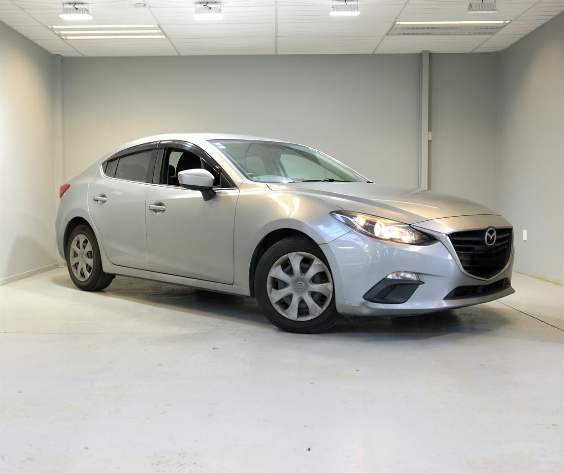 2014 Mazda Axela