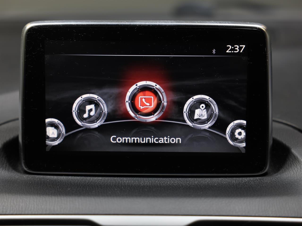 2014 Mazda Axela