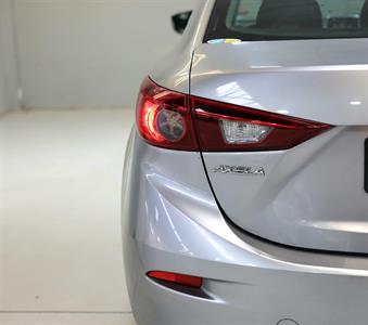 2014 Mazda Axela - Thumbnail