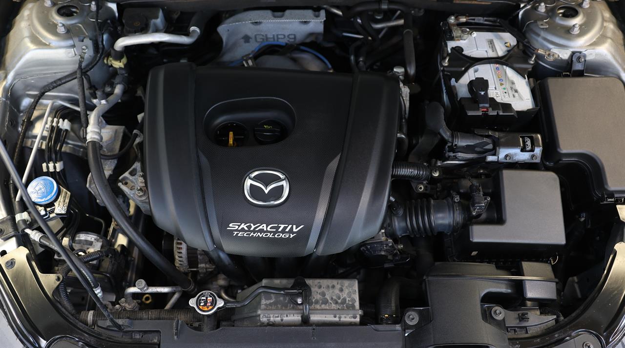 2014 Mazda Axela