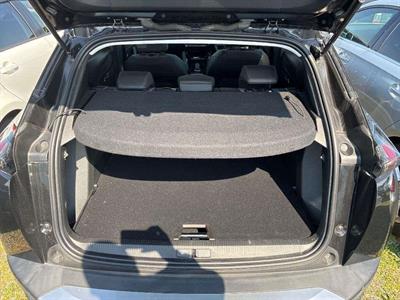 2021 Peugeot E-2008 - Thumbnail