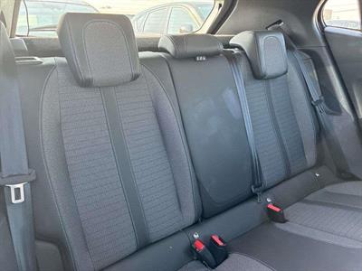 2021 Peugeot E-2008 - Thumbnail