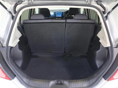 2007 Nissan Tiida - Thumbnail