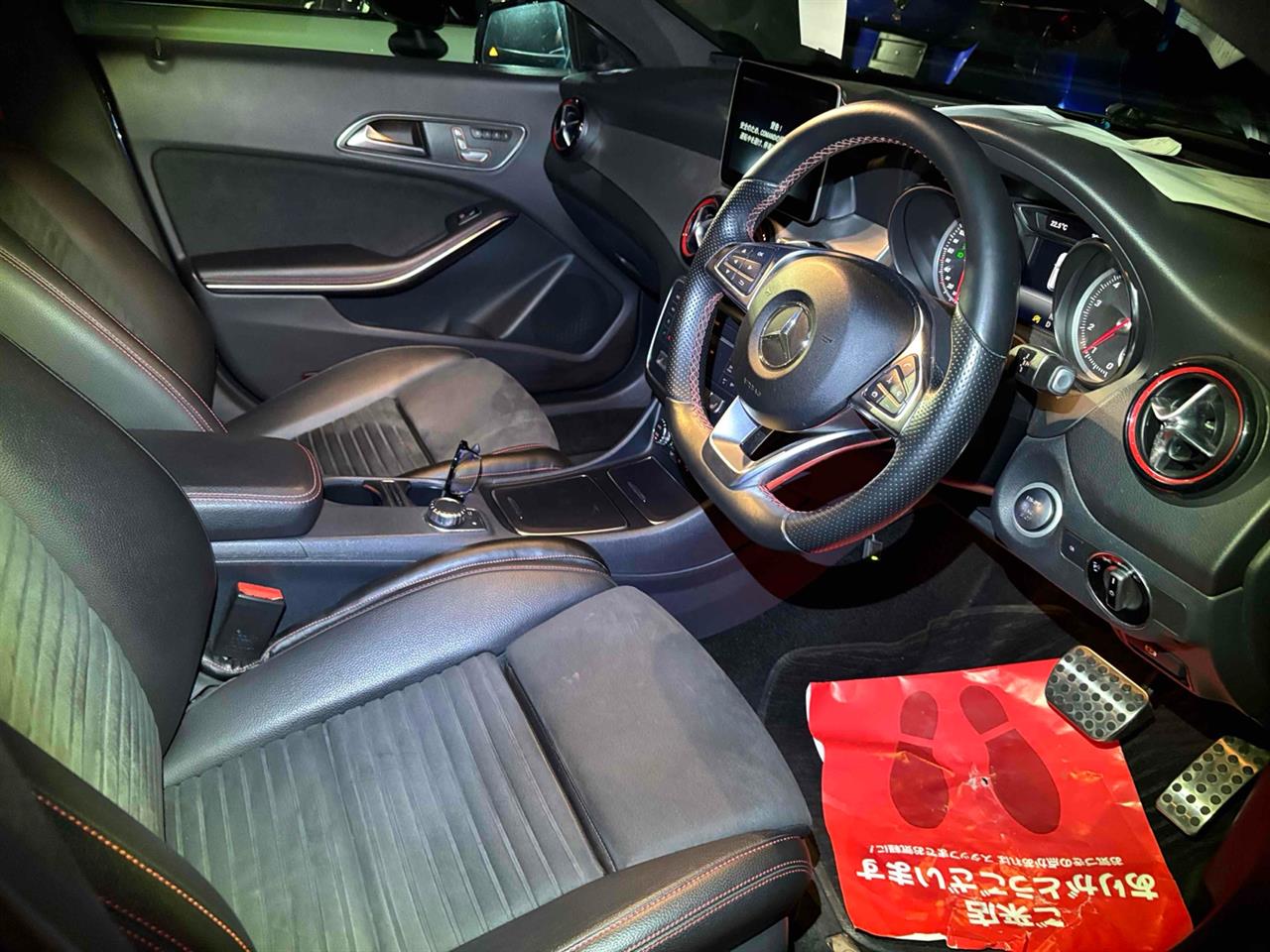 2017 Mercedes-Benz CLA 250