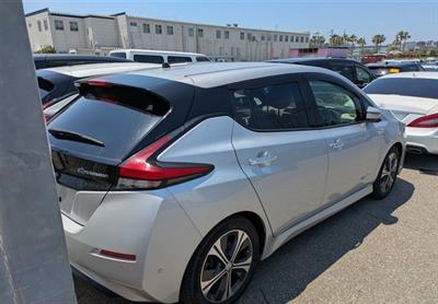 2017 Nissan Leaf - Thumbnail