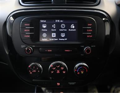 2017 Kia Soul - Thumbnail