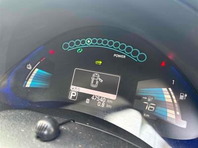 2016 Nissan Leaf - Thumbnail