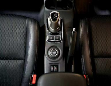 2013 Mitsubishi Outlander - Thumbnail
