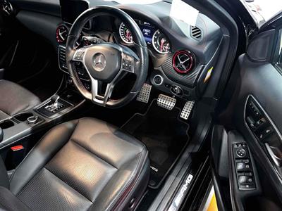 2014 Mercedes-Benz A 45 - Thumbnail