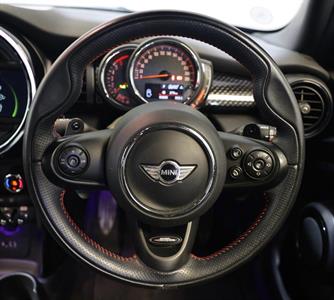 2017 Mini Cooper - Thumbnail