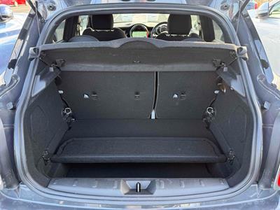 2017 Mini Cooper - Thumbnail