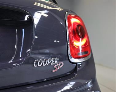 2017 Mini Cooper - Thumbnail