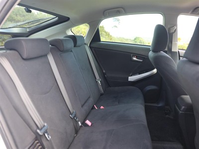 2013 Toyota Prius - Thumbnail
