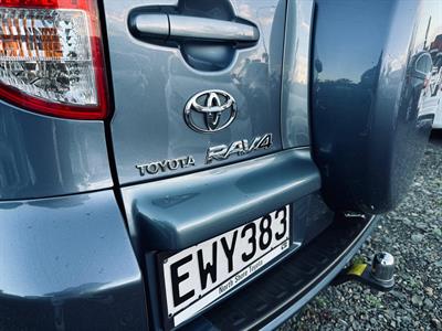 2009 Toyota RAV4 - Thumbnail