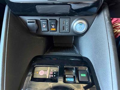 2024 Nissan Leaf - Thumbnail