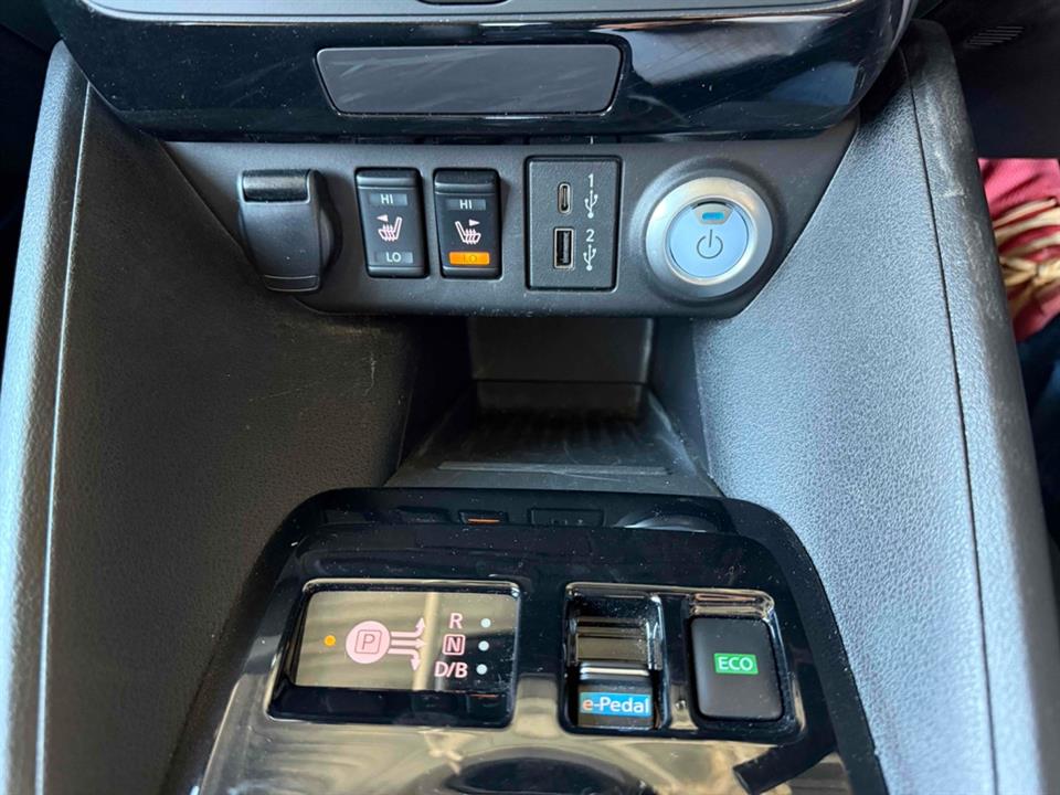 2024 Nissan Leaf
