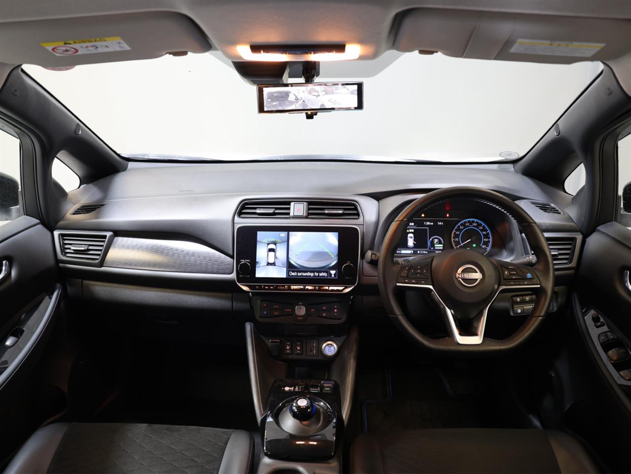2024 Nissan Leaf