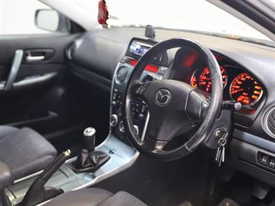 2005 Mazda Atenza - Thumbnail