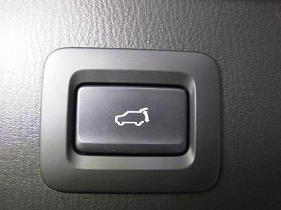 2022 Mazda CX-8 - Thumbnail