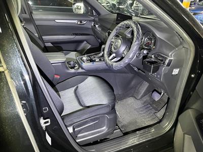 2022 Mazda CX-8 - Thumbnail