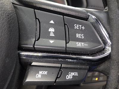 2022 Mazda CX-8 - Thumbnail