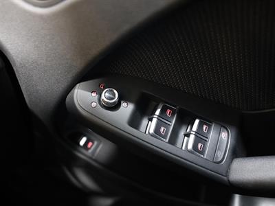 2012 Audi A4 - Thumbnail