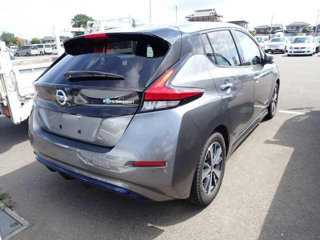 2020 Nissan Leaf